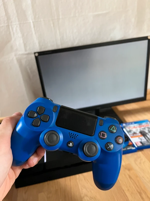 PS42 PS4 500Go Restaurée + Manette Officielle + 3 Jeux (Silencieuse) Lecteur jeux HS