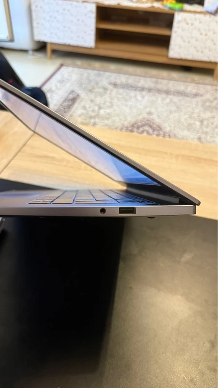 doki4 Huawei MateBook AMD Ryzen 7