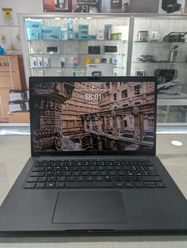 Ordinateur portable Dell Latitude 7410