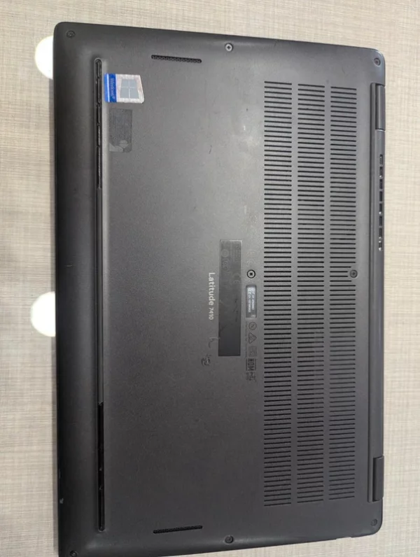 Ordinateur portable Dell Latitude 7410