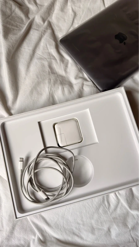 Macbook Air 2017 (Retina 12-inch